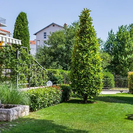 With Parking Space - Diklo, - 5809 * ザダル