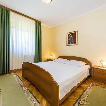 With A Parking Space - Diklo, - 5809 Appartement *