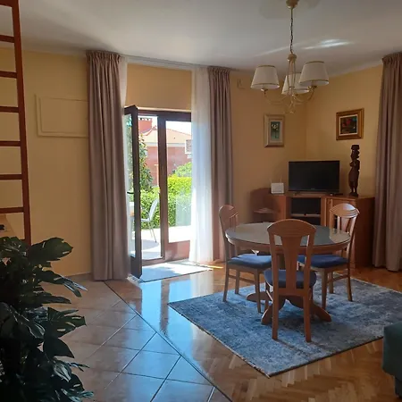 Apartman Apartments With A Parking Space Zadar - Diklo, Zadar - 5809 *